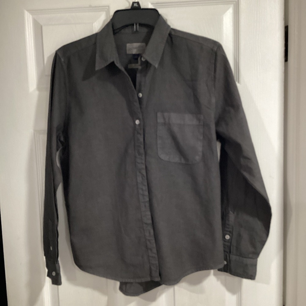 Universal Thread Shirt Womens Small Gray Long Sleeve Button Up Cotton